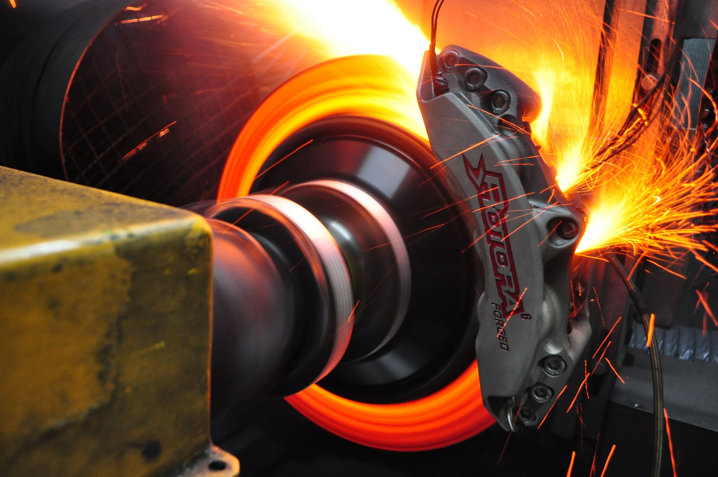 تکنولوژی‌های کلیدی آفاق خودرو